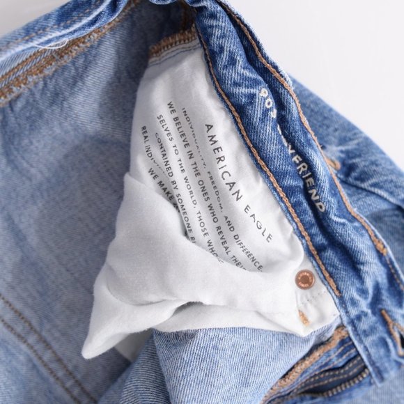 American Eagle 90's Boyfriend Distress Jeans Denim Size 8 - Picture 13 of 16